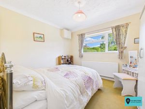 Bedroom- click for photo gallery